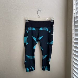 Lululemon Run Top Speed Crop Leggings 6 EUC Pocket